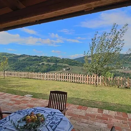 Picchio - Charming With Stunning Hill View At Casolare Il Montale Montelabbate Apartmán Ripe