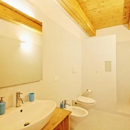 Picchio - Charming With Stunning Hill View At Casolare Il Montale Montelabbate